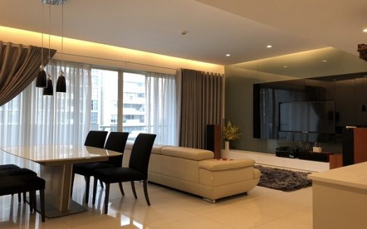Estella Apartment - 3 bedrooms, Spacious ,Full facilities, Modern Design.