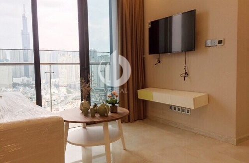 VINHOMES GOLDEN RIVER APARTMENT - Elegant apartment with breathtaking city view