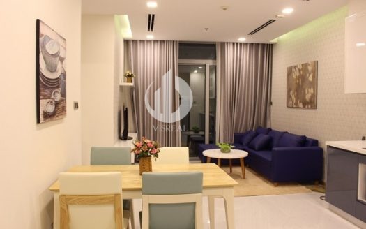Vinhomes Central Park Apartment – A completely peaceful place in parallel with the modern life in Saigon.