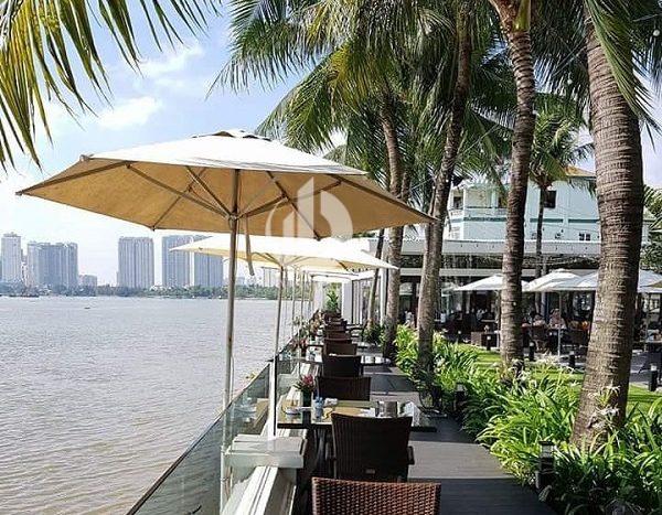4 windy riverside restaurants suitable for people in Saigon 