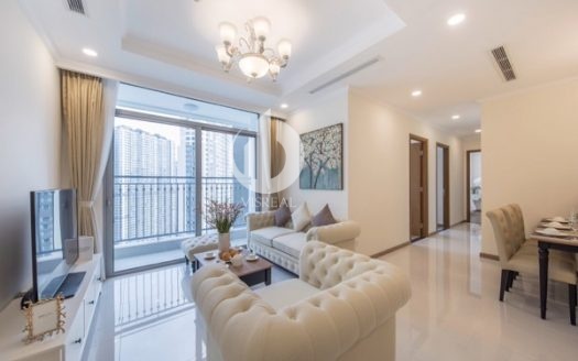 Vinhomes Central Park Apartment –  Living in spacious apartment with 3Brs, full interior.