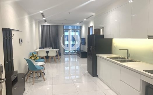 Vinhomes Central Park Apartment – one bedroom for rent, living in cozy space.