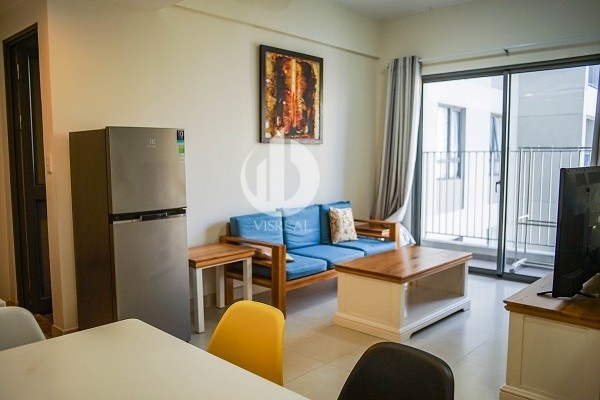 Masteri Thao Dien Apartment -  Spacious living space on the 31st floor.