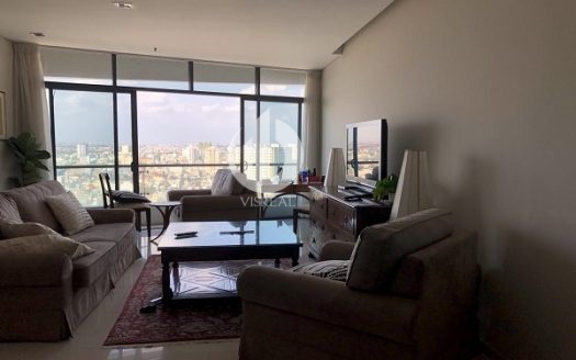 City Garden Apartment – Spacious 2 bedrooms with city view.