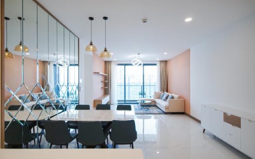 A high-class Apartment in Sunwah Pearl - Attractive facilities & modern design