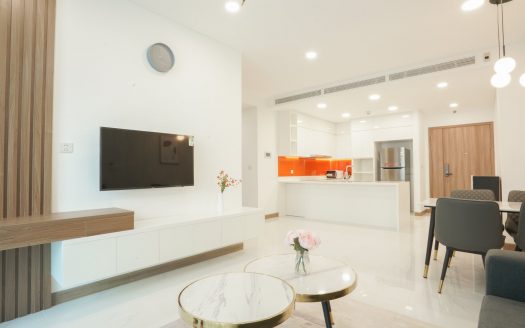 Apartment for rent in Sunwah Pearl - Living room and kitchen
