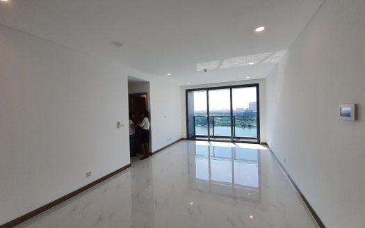 Convenient apartment for rent in Sunwah Pearl - Living room