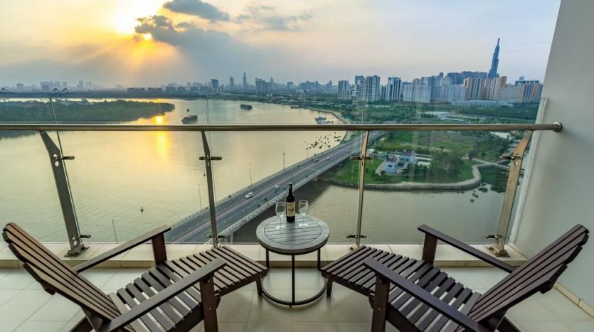 Impressed with 7 expensive river view apartment projects in HCMC