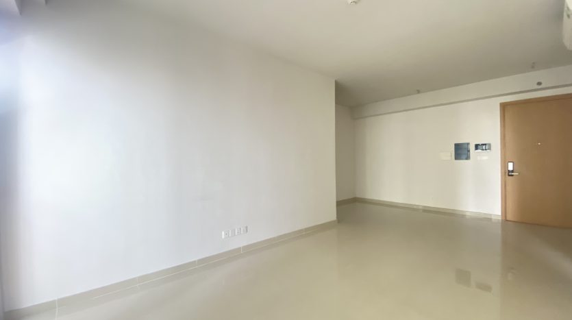No furniture apartment for rent in Vista Verde - Living room