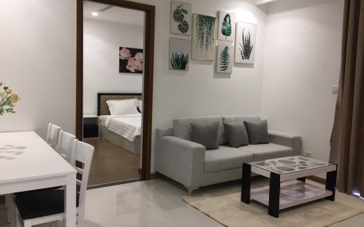 Apartment for rent in Vinhomes Central Park - Living room