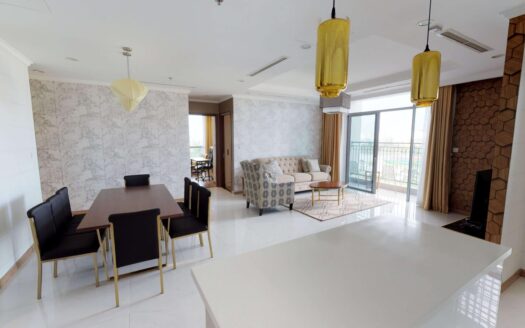 4 bedrooms apartment for rent in Vinhomes Central Park