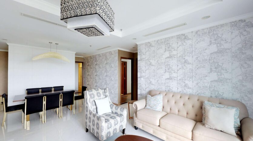 4 bedrooms apartment for rent in Vinhomes Central Park