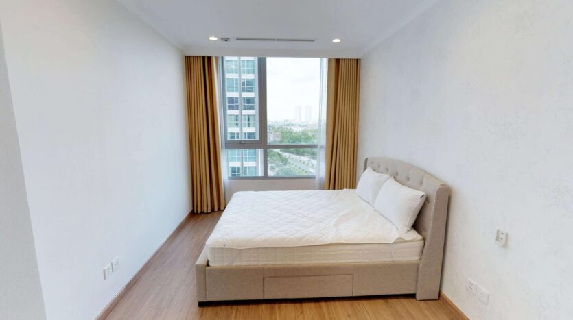 4 bedrooms apartment for rent in Vinhomes Central Park