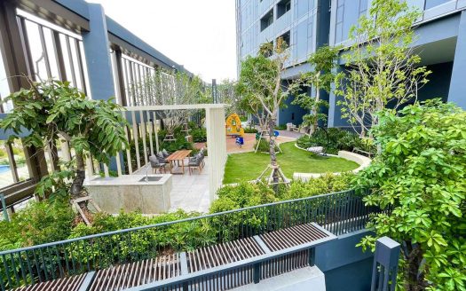 Empire City campus