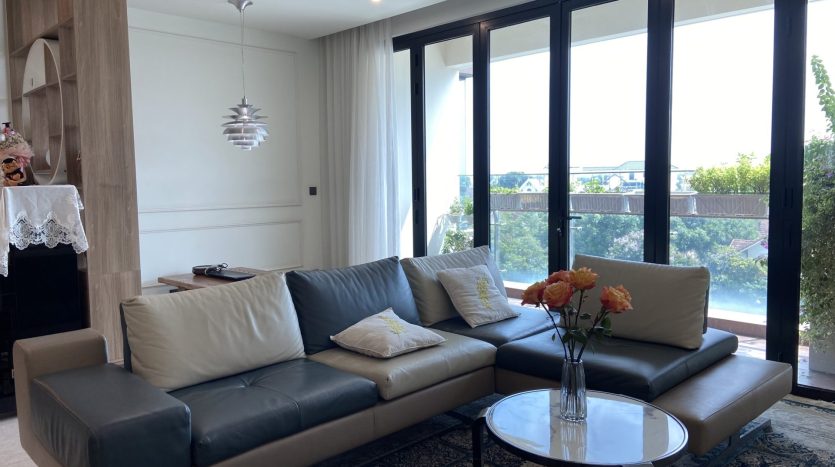 D’edge Thao Dien apartment for rent in HCMC - Splendid living space