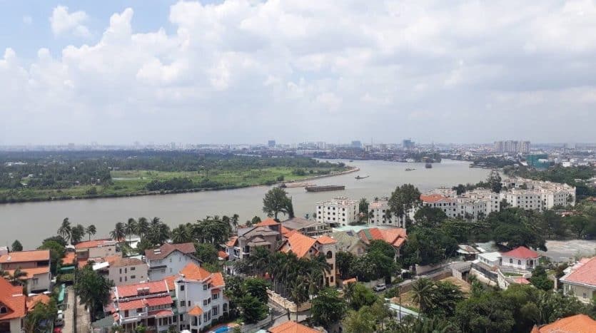 Incredible views of Saigon River