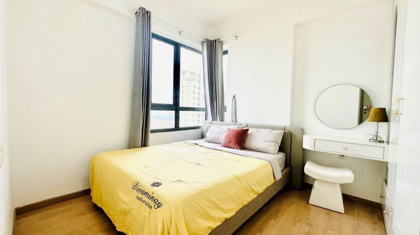 2 bedroom for rent at Masteri Thao Dien