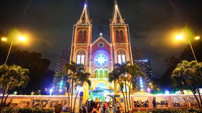 Notre Dame Cathedral famous check-in place to celebrate Christmas in Ho Chi Minh City