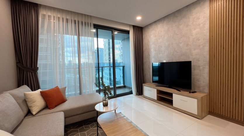 Binh Thanh 3 bedroom apartment for rent in Sunwah Pearl