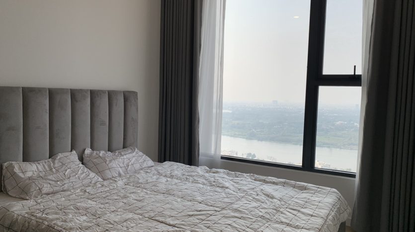 King bed with the best view