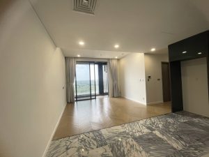 Unfurnished 3 bedroom apartment for rent in Lumiere Riverside