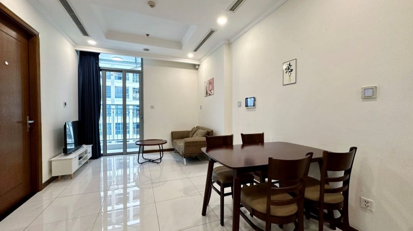 Fully furnished 1 bedroom at Vinhomes Central Park