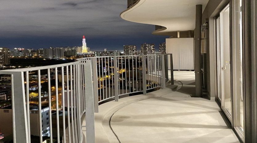 Large balcony with Landmark81 view