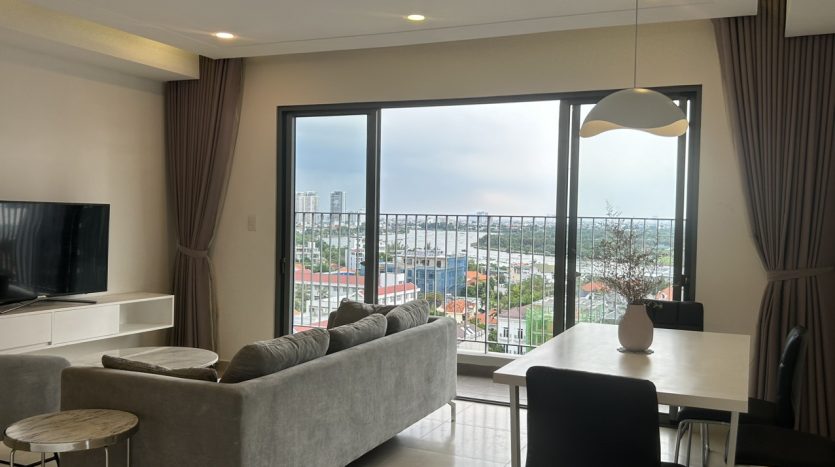 3 bedroom apartment in masteri thao dien