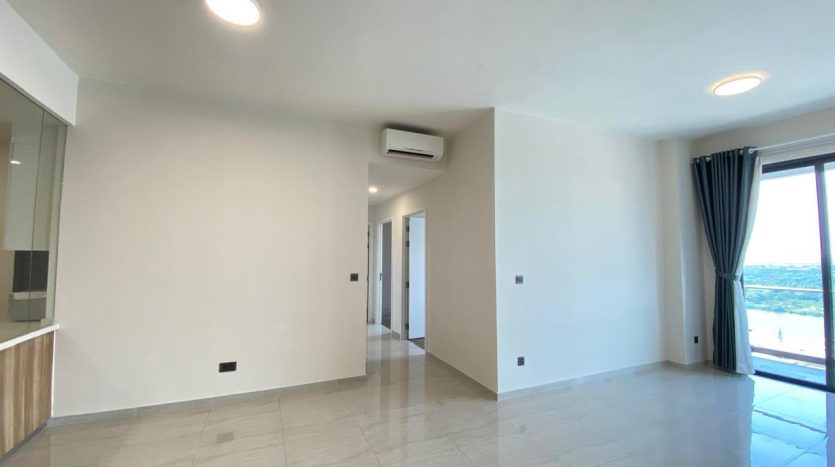 unfurnished 3 bedroom in Q2 thao dien