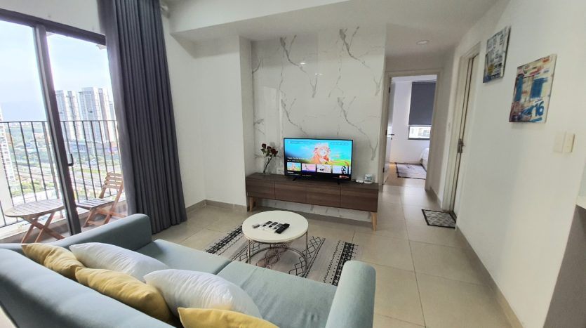 Rent 2 bedroom apartment in Masteri Thao Dien D2