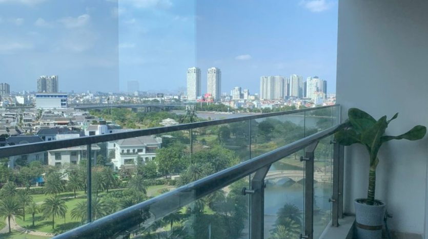 Large balcony with green landscape