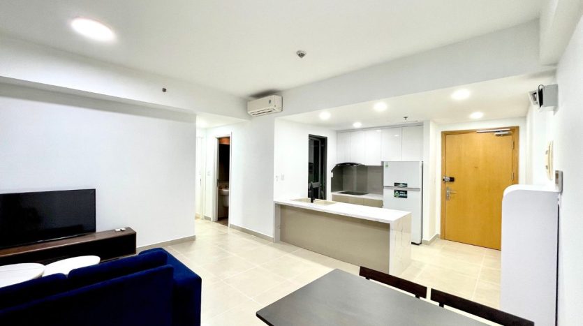 Masteri 2 bedroom apartment for rent