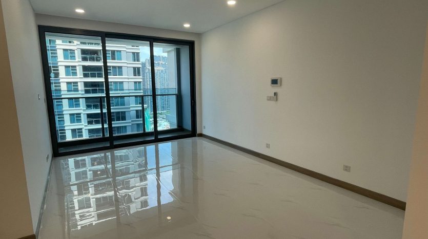 Unfurnished 2 bedroom apartment in Sunwah Pearl Binh Thanh