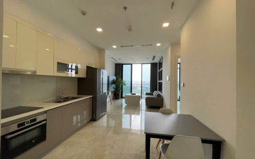 1 bedroom for rent in vinhomes golden river on high floor