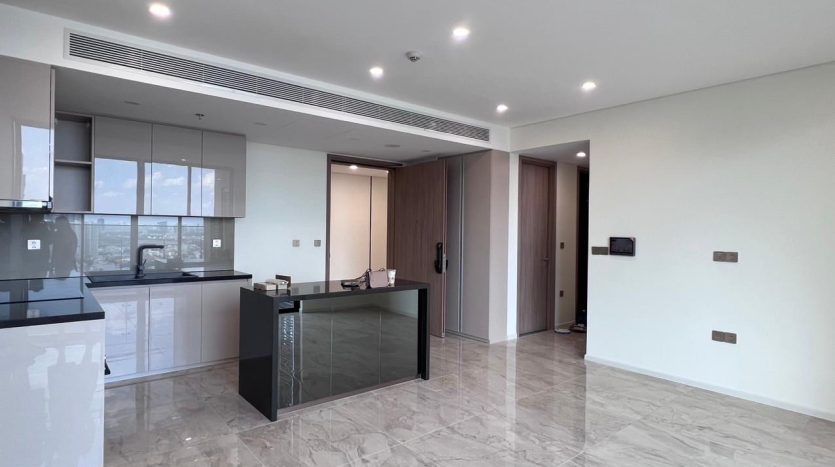 Unfurnished 2 bedroom apartment Thao Dien Green