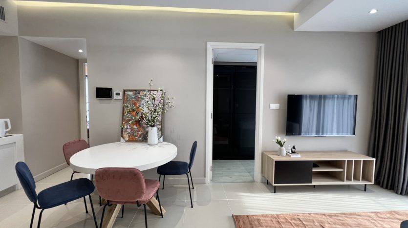 Modern, stylish Gateway Thao Dien 2 Bedroom apartment for rent