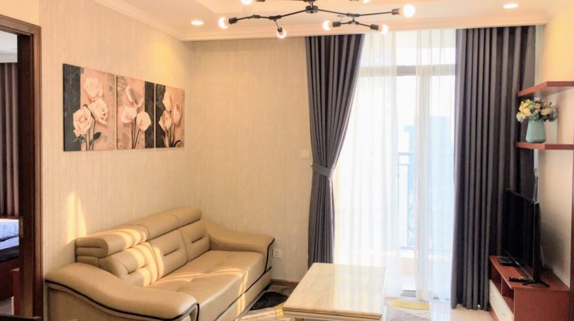 3 bedroom apartment for rent Vinhomes Central Park, Landmark 2