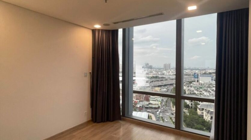 Unfurnished 3 bedroom apartment for rent in Landmark81 VHCP