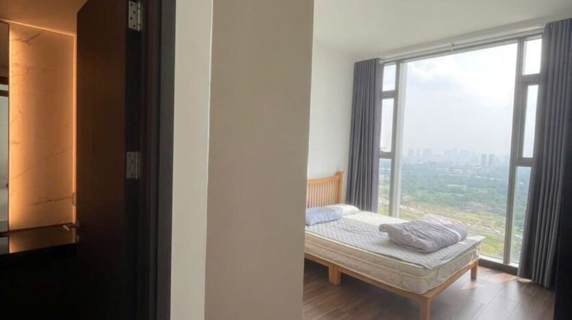 Empire City 2 bedrooms apartment for rent