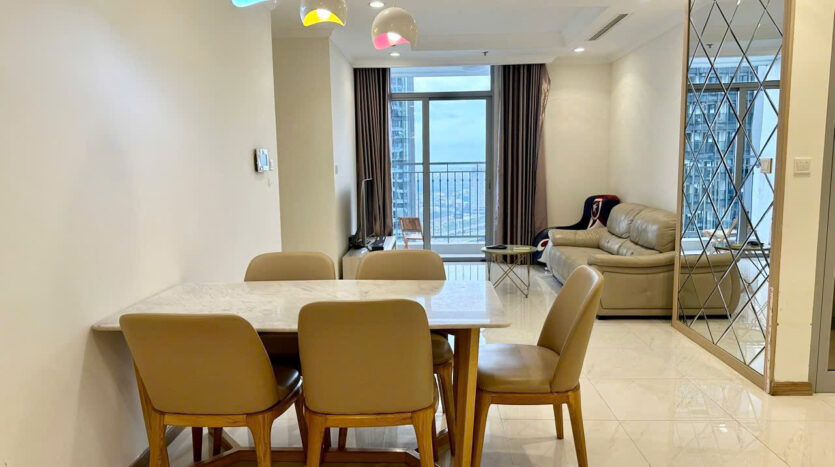 2 Bedrooms in Vinhomes Central Park - River View on High Floor