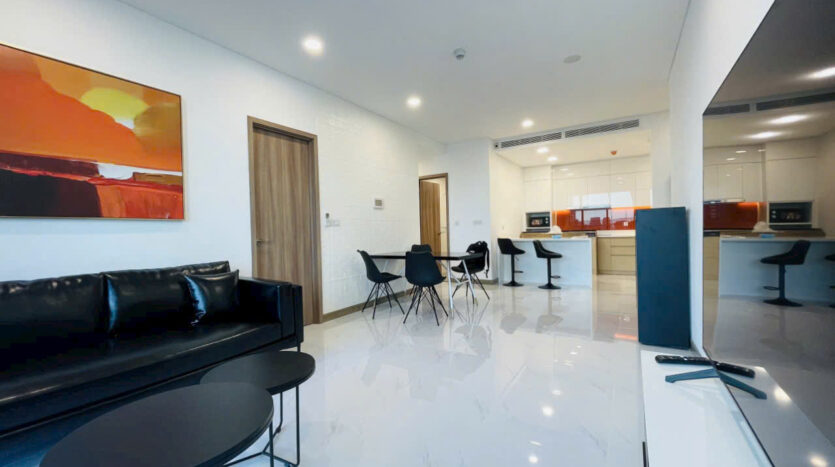 Modern 2 bedrooms for rent in Binh Thanh Sunwah Pearl