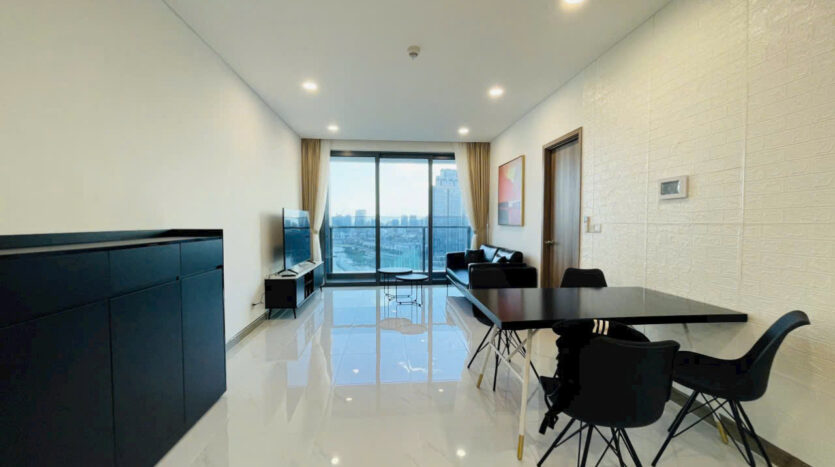 Modern 2 bedrooms for rent in Binh Thanh Sunwah Pearl