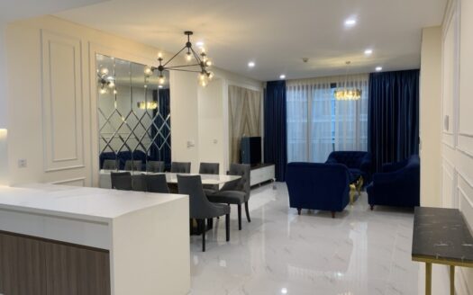 Silver House 3 bedroom apartment in Sunwah Pearl for rent