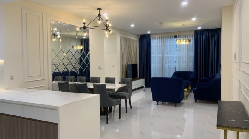 Silver House 3 bedroom apartment in Sunwah Pearl for rent