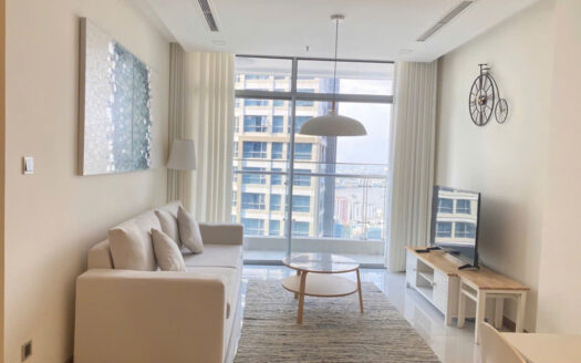 Vinhomes Central Park 2 Bedrooms for Rent - Beautiful River View