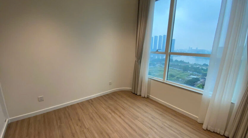 Unfurnished 2 bedroom apartment for rent Zeit Thu Thiem, river view