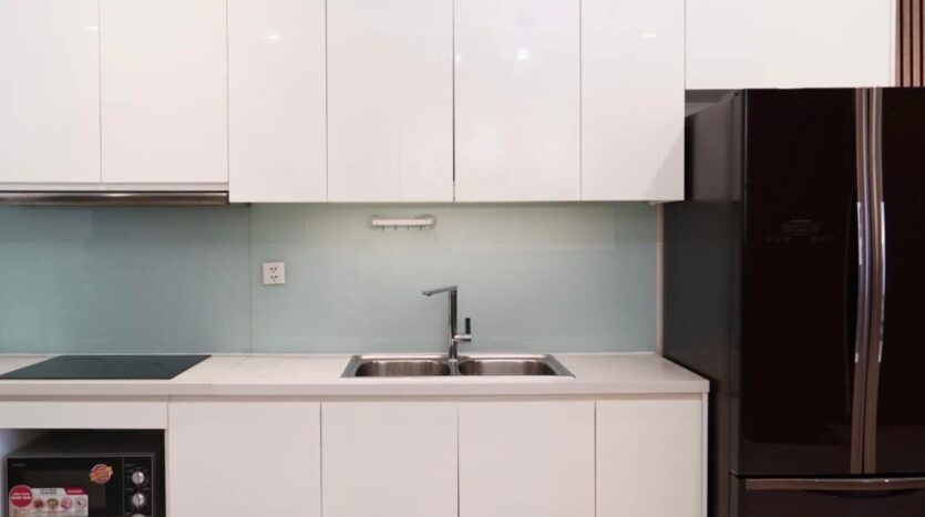 Modern 1 Bedroom Apartment for Rent in Vinhomes Central Park