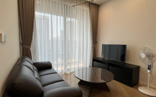 Lumiere West 2 bedrooms for rent - Full furniture, corner layout