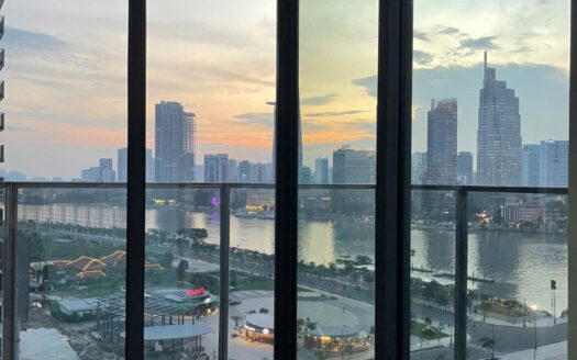 Opera Residence unfurnished 3 bedroom apartment for rent - River view