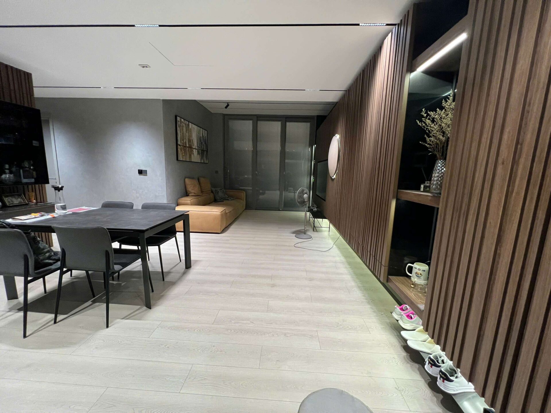 Empire City Linden 2 bedroom apartment for rent Landmark81 view